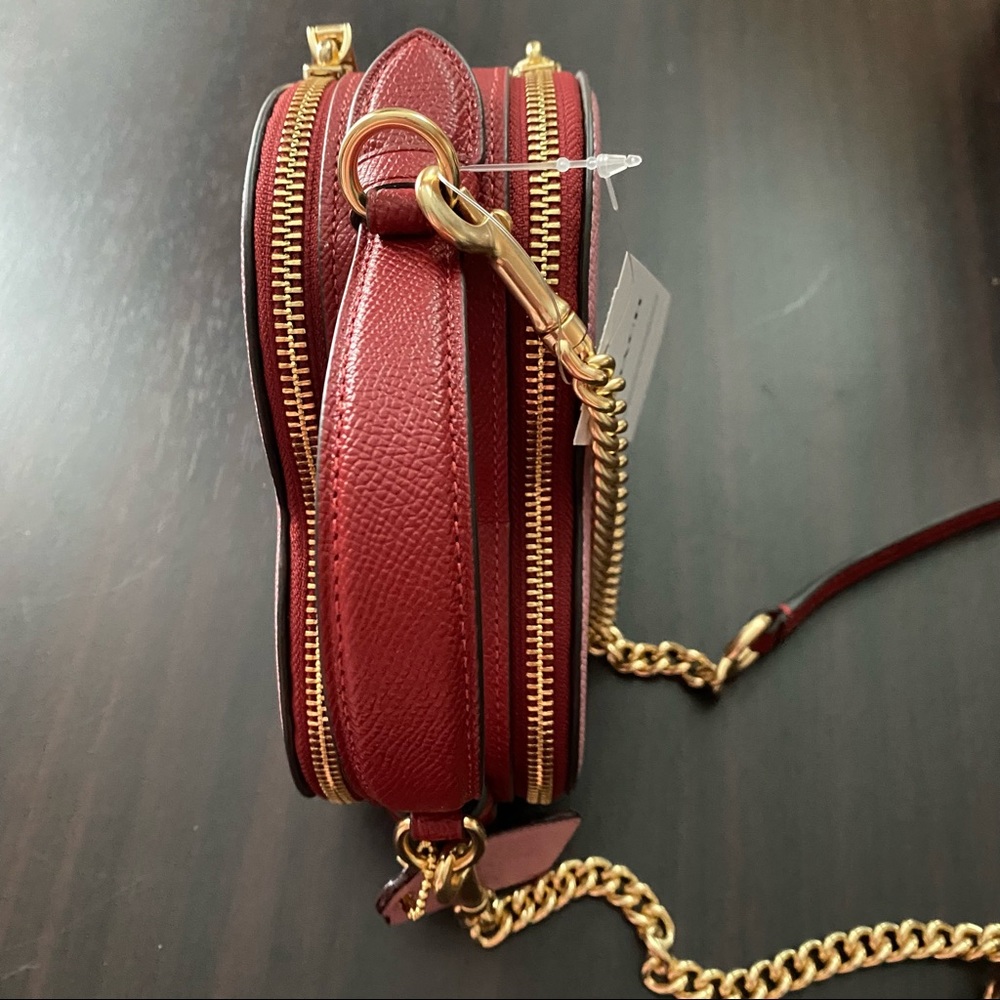 Coach Heart Crossbody In Colorblock - Picture 4 of 8